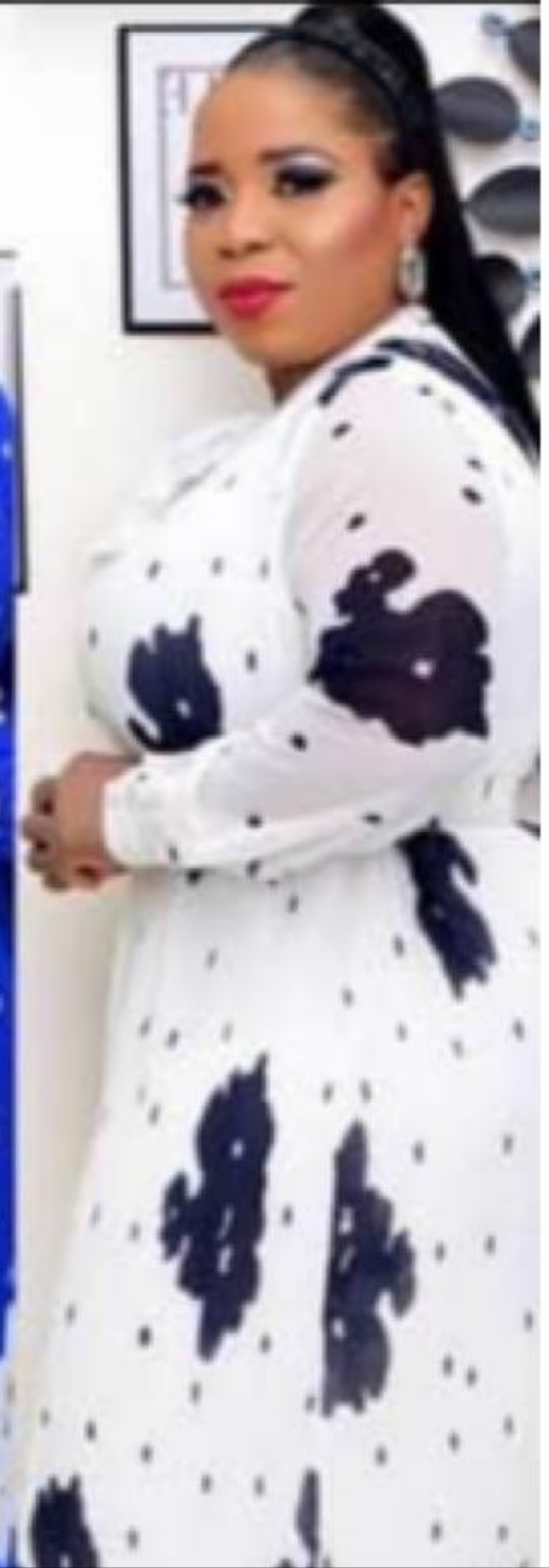 Amaya-Kleid mit Gürtel 