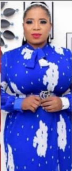Amaya-Kleid mit Gürtel 