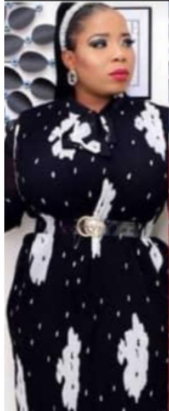 Amaya-Kleid mit Gürtel 