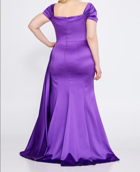 Robe Inaya