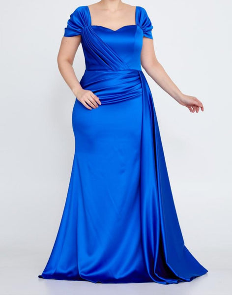 Robe Inaya