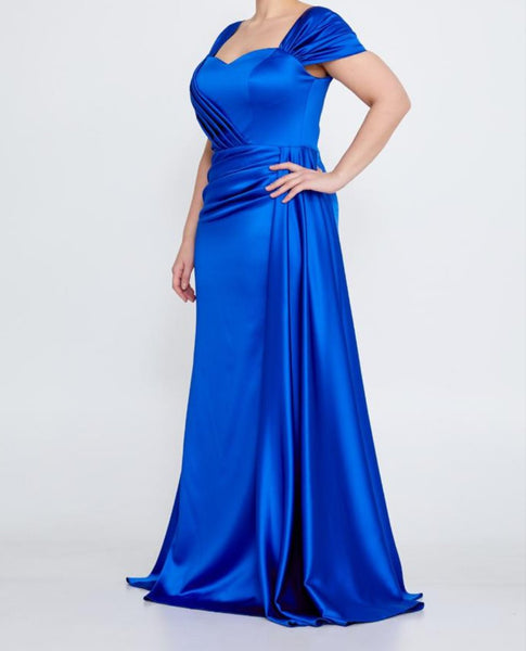 Robe Inaya
