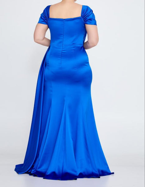 Robe Inaya