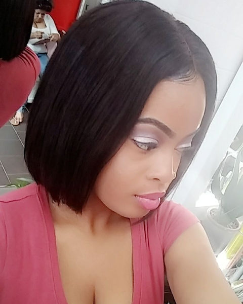 Perruques Brésiliens Bob Remy Hair avec Dentelle Raides Cheveux 100% Humains-Adrienne&Sandrine