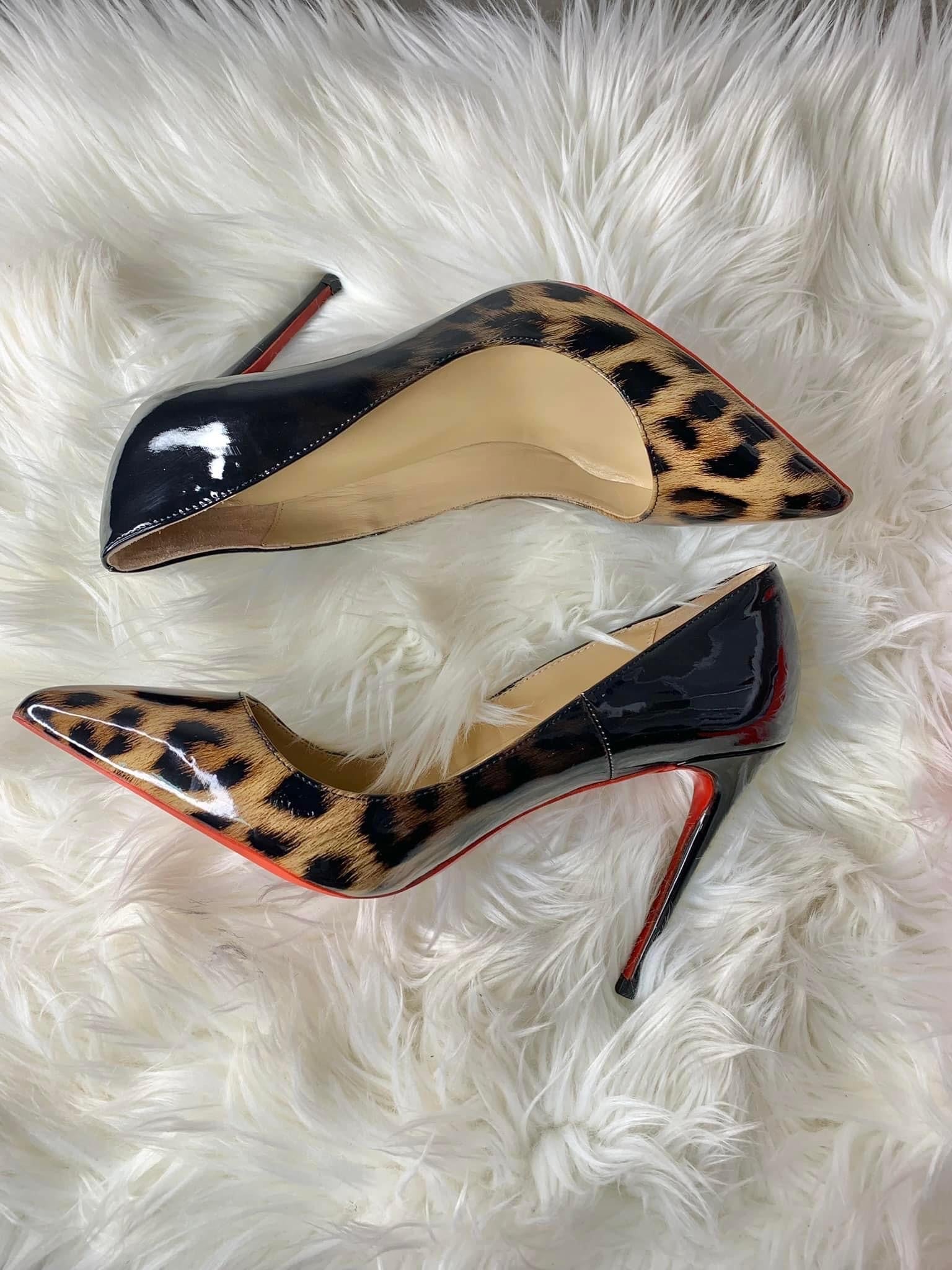 PUMPS DANY